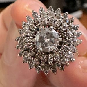 14k white gold cluster 3 tiers halo ring w/0.50 carat diamond center ring 6.5
